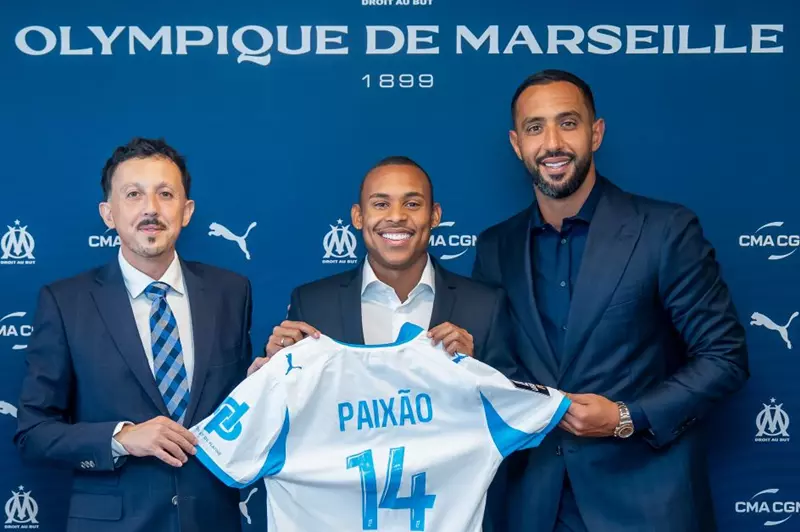 إيجور بايكساو لاعب مارسيليا